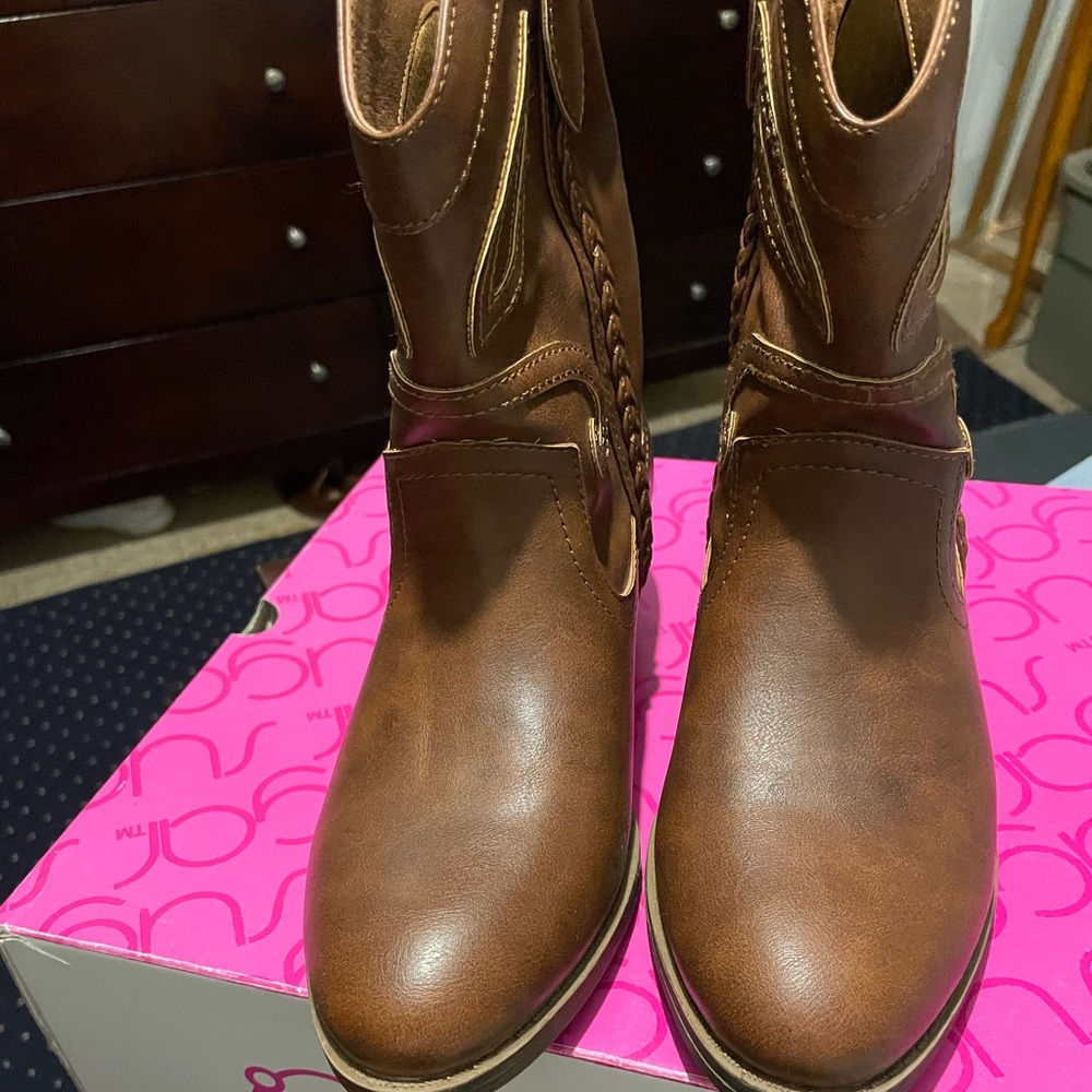 Womens Sugar Brown leather boots